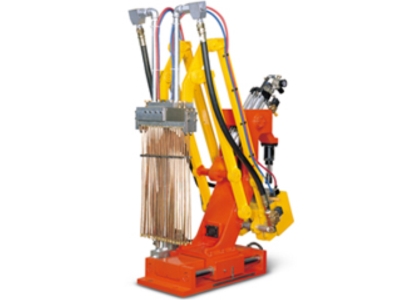 Robot phun chất tách khuôn